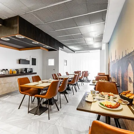 Oaza Hotel