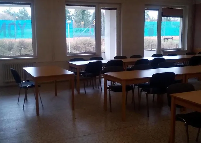 Hotel Oaza 3*