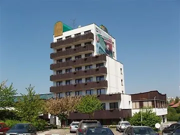 Otel Oaza